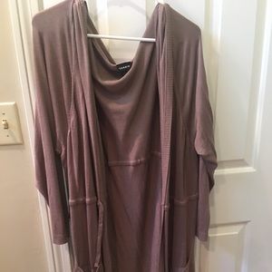 Torrid sweater hoodie size 4